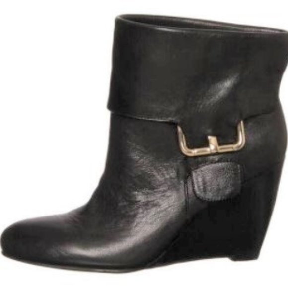 As new- Black leather wedge bootie - Picture 1 of 8